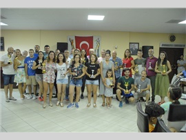 ÖDÜLLÜ METİK İLKBAHAR TENİS TURNUVASI SONA ERDİ.